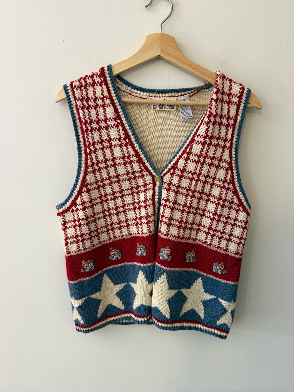 Crazy Horse Knit Vest in Red, Cream & Blue